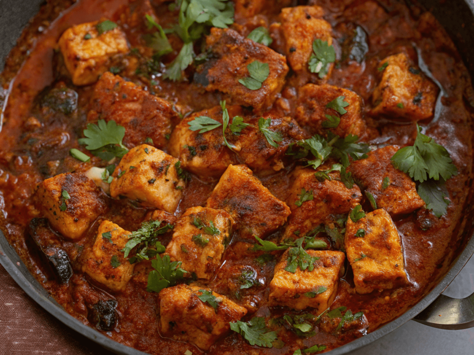Chettinad Pepper Chicken Curry (Tofu in Fennel Cardamom Black Pepper Sauce)